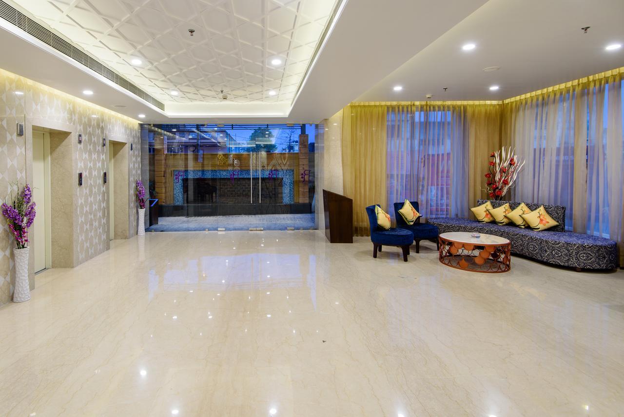 รีเจนตา เซ็นทรัล ชัยปุระ Hotel ภายนอก รูปภาพ