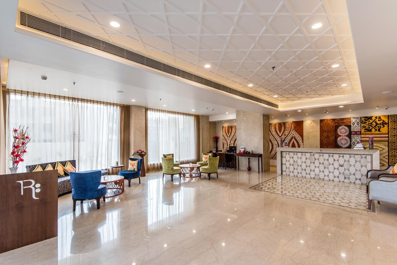 รีเจนตา เซ็นทรัล ชัยปุระ Hotel ภายนอก รูปภาพ